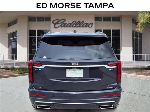 2025 Cadillac XT6 Luxury AWD