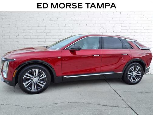 2024 Cadillac LYRIQ V