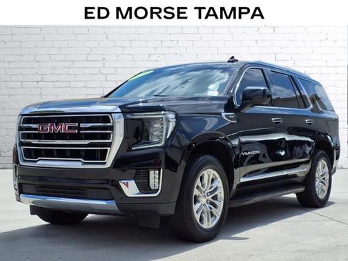 2021 GMC Yukon SLT