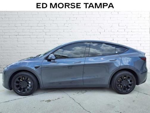 2023 Tesla Model Y Long Range Dual Motor All-Wheel Drive