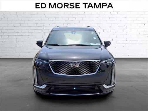 Stellar Black Metallic 2024 Cadillac XT6 Luxury FWD