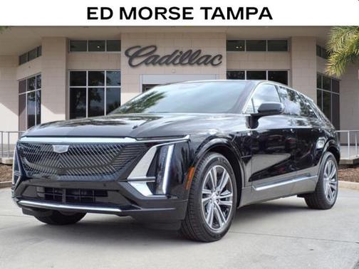 2025 Cadillac LYRIQ V