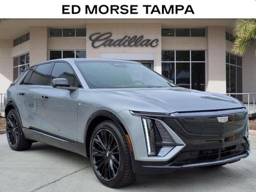 2025 Cadillac LYRIQ V