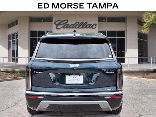 2026 Cadillac VISTIQ Luxury