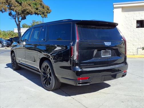 2023 Cadillac Escalade ESV Sport Platinum