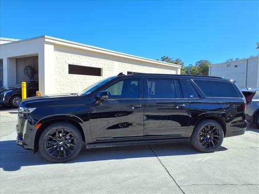 2023 Cadillac Escalade ESV Sport Platinum