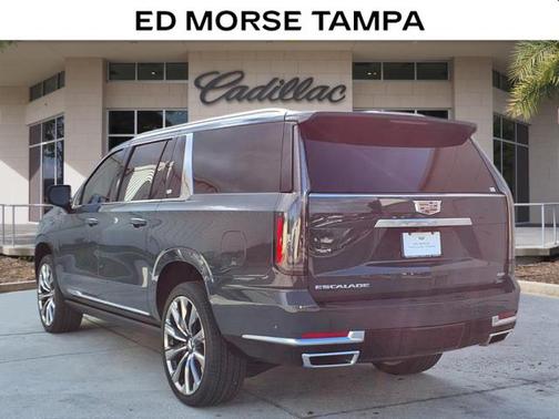 2026 Cadillac Escalade ESV Luxury