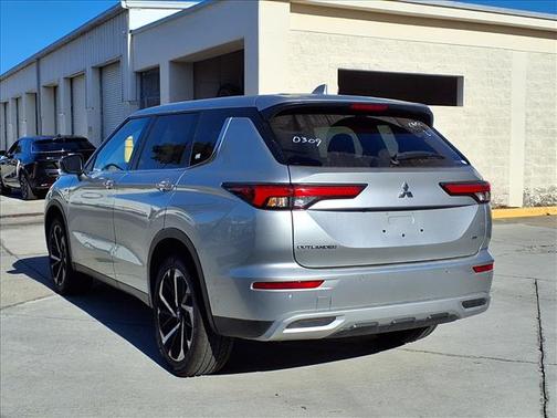 2024 Mitsubishi Outlander SE 2.5 S-AWC