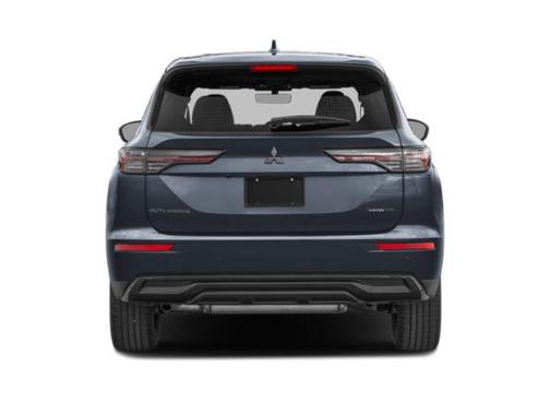 White Diamond 2026 Mitsubishi Outlander LE