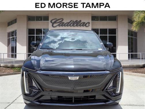 2025 Cadillac LYRIQ V