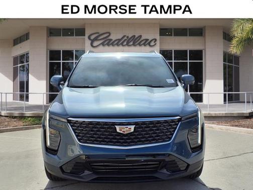 2025 Cadillac XT4 Premium Luxury