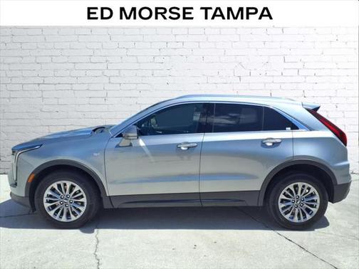 2025 Cadillac XT4 Premium Luxury