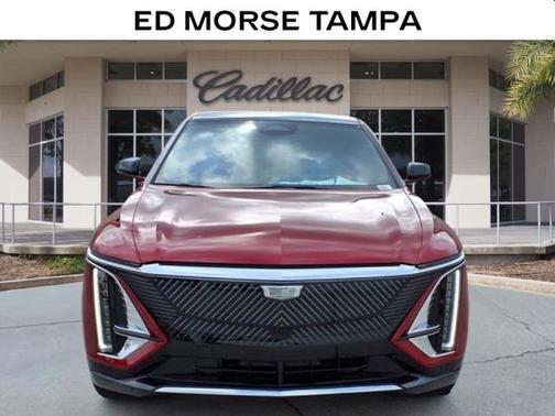 2025 Cadillac LYRIQ V