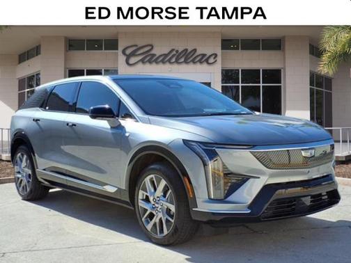 2025 Cadillac OPTIQ Luxury 1 AWD