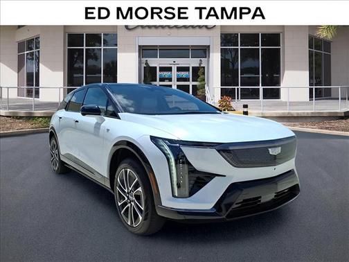 Vibrant White Tricoat 2026 Cadillac OPTIQ Sport