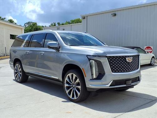2025 Cadillac Escalade ESV Premium Luxury