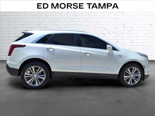 Crystal White Tricoat 2024 Cadillac XT5 Premium Luxury