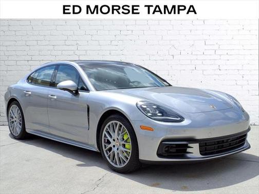 2019 Porsche Panamera 4