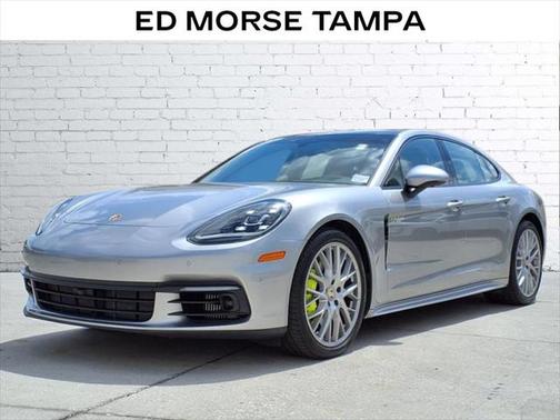 2019 Porsche Panamera 4