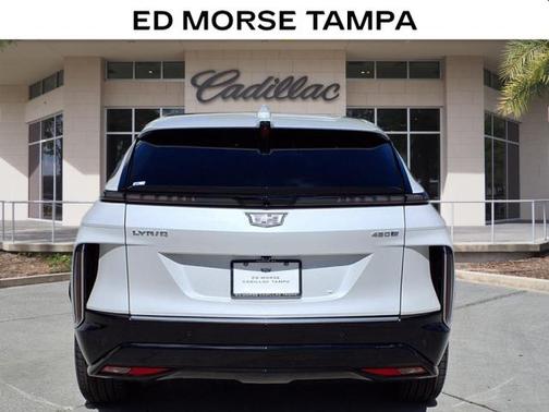 2025 Cadillac LYRIQ Luxury w/1SD