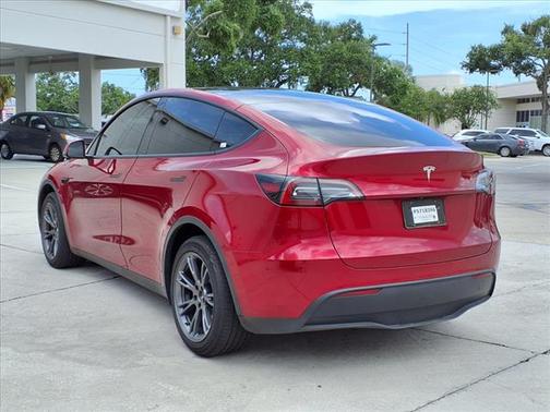 2024 Tesla Model Y Long Range Dual Motor All-Wheel Drive
