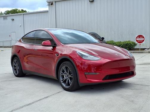 2024 Tesla Model Y Long Range Dual Motor All-Wheel Drive