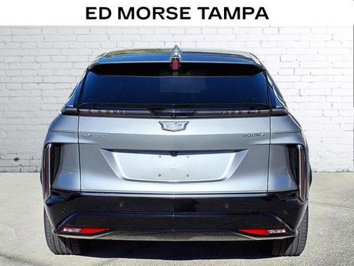 2024 Cadillac LYRIQ V