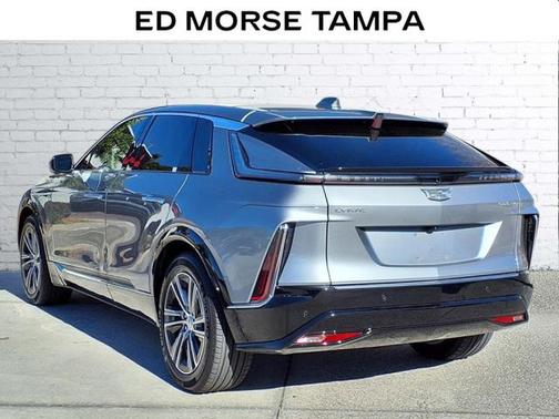 2024 Cadillac LYRIQ V