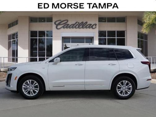 2025 Cadillac XT6 Luxury FWD