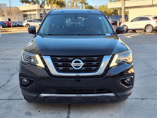 2020 Nissan Pathfinder SL 2WD