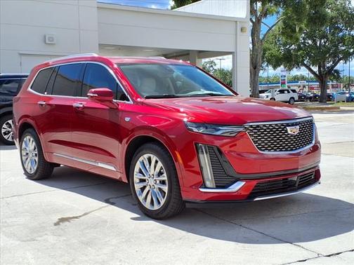 2025 Cadillac XT6 Premium Luxury FWD