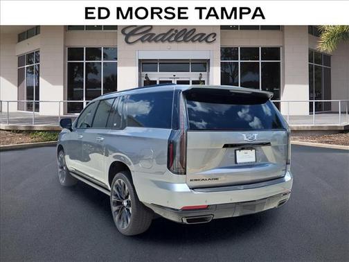 Argent Silver Metallic 2026 Cadillac Escalade ESV Sport Platinum