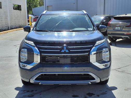 Graphite Gray 2026 Mitsubishi Outlander SEL S-AWC