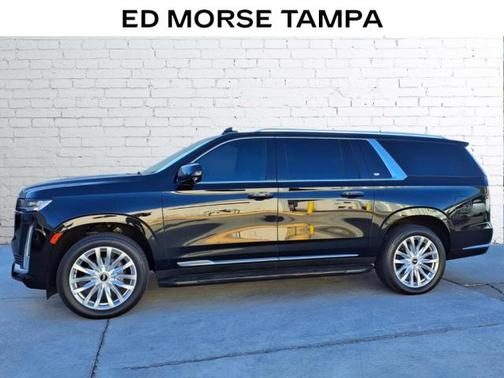 2022 Cadillac Escalade ESV Luxury