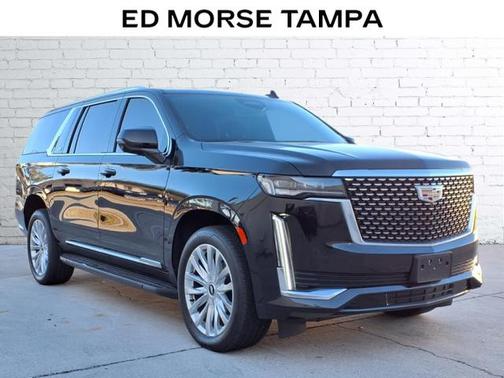 2022 Cadillac Escalade ESV Luxury