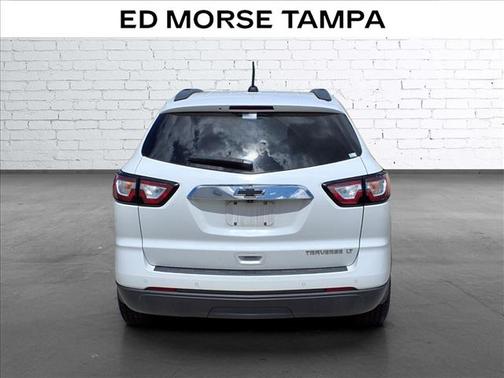 Summit White 2016 Chevrolet Traverse 1LT