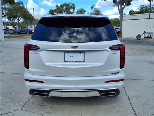 2024 Cadillac XT6 Premium Luxury FWD