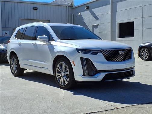 2024 Cadillac XT6 Premium Luxury FWD