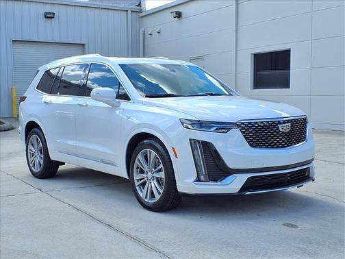 2024 Cadillac XT6 Premium Luxury FWD