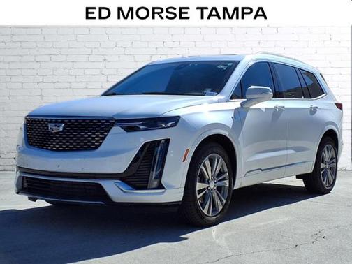 2024 Cadillac XT6 Premium Luxury FWD