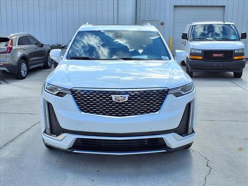 2024 Cadillac XT6 Premium Luxury FWD