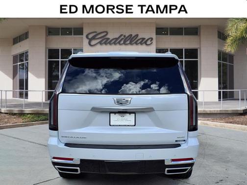 2026 Cadillac Escalade ESV Luxury