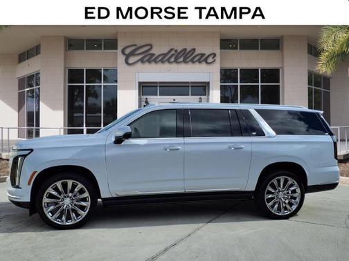 2026 Cadillac Escalade ESV Luxury