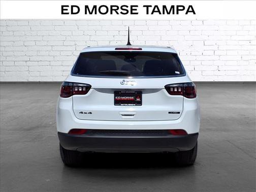 Bright White Clearcoat 2023 Jeep Compass Sport