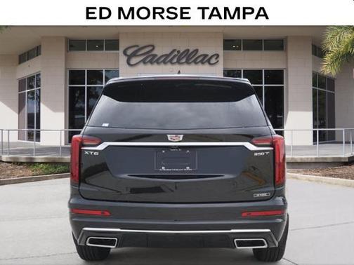 2025 Cadillac XT6 Luxury FWD
