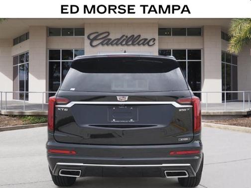 2025 Cadillac XT6 Luxury FWD
