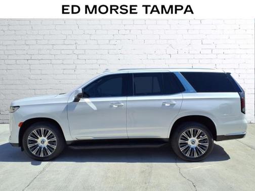 2022 Cadillac Escalade Premium Luxury