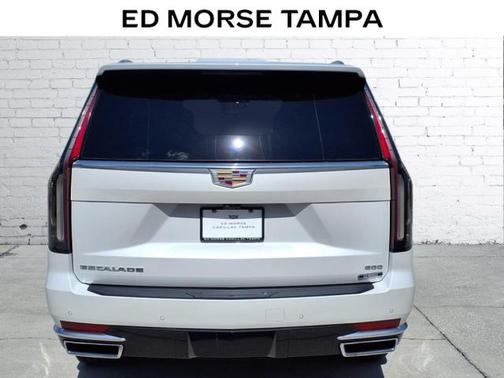 2022 Cadillac Escalade Premium Luxury