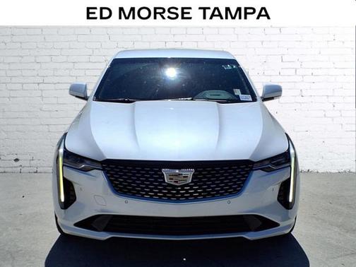 2023 Cadillac CT4 Premium Luxury