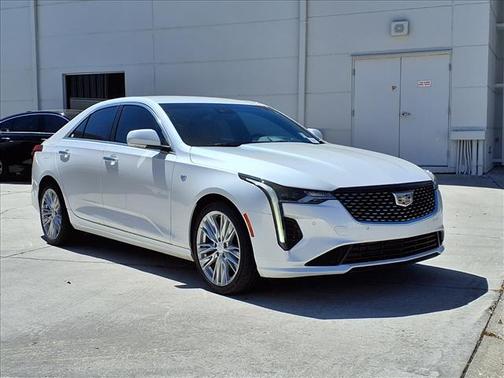 2023 Cadillac CT4 Premium Luxury